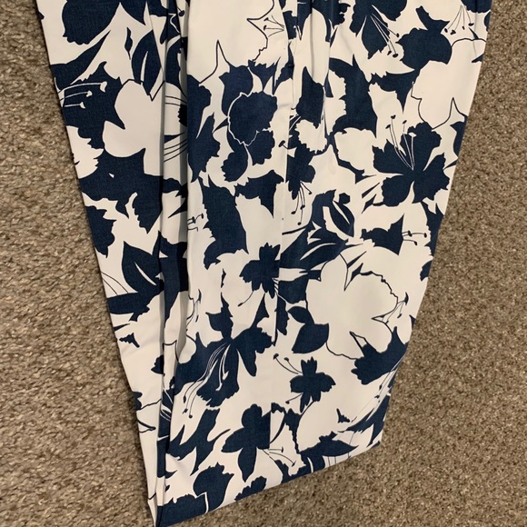 Tommy Hilfiger Island Khaki Slacks - Picture 2 of 5